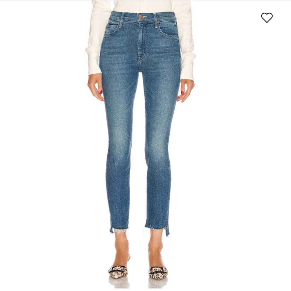 Mother Denim The Stunner Two Step Fray in Runaway Train